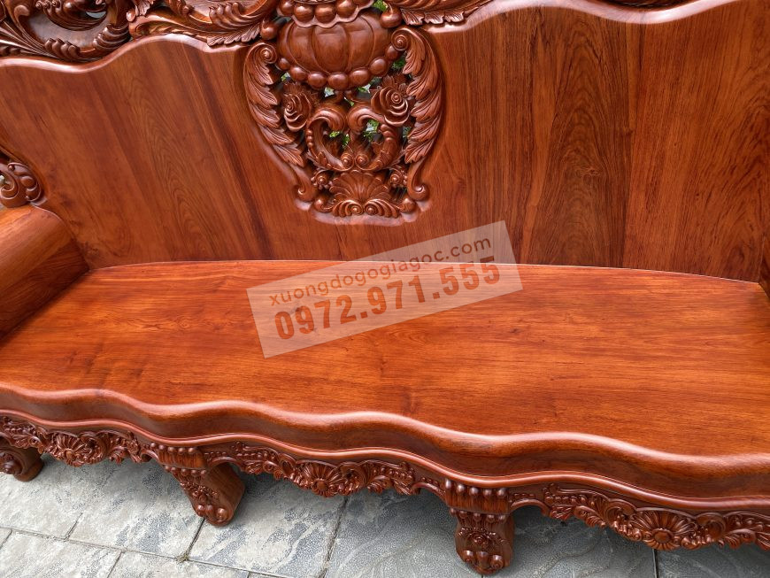 bàn ghế hoàng gia nguyên khối